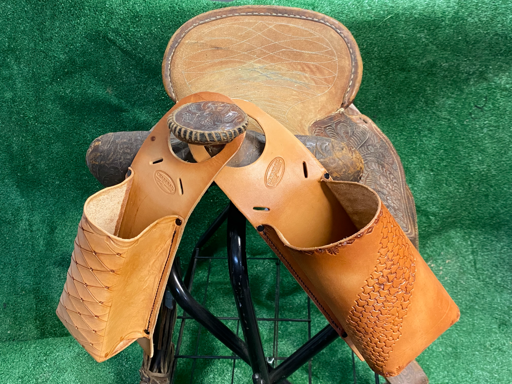 Over the Horn Water Bottle holder